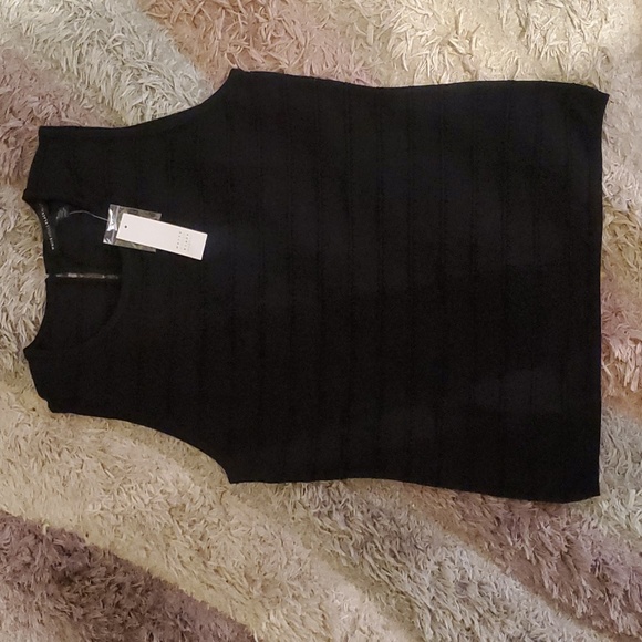White House Black Market Tops - NWT White House Black Market Sleeveless Black Top White Size M